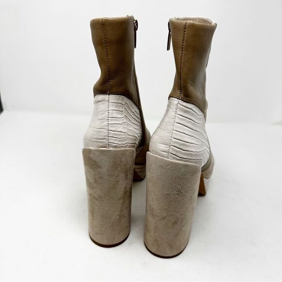Vince Camuto Gilisama Beige Cream Suede Platform Heel Booties Patchwork Retro - Picture 7 of 10